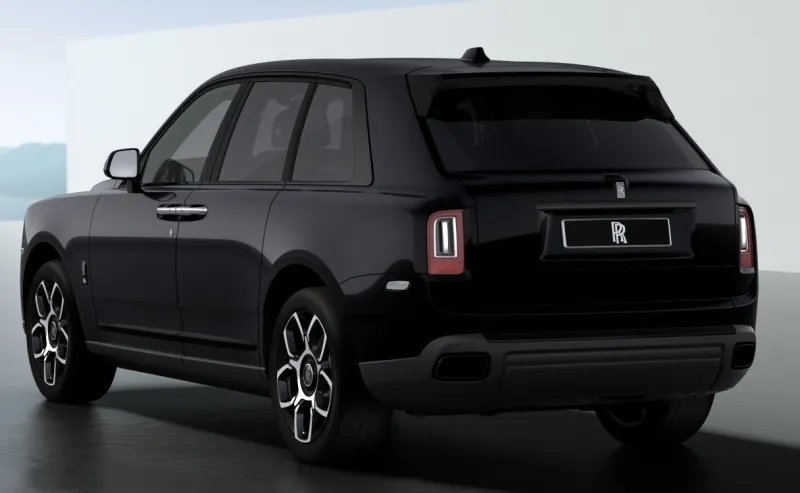 Rolls-Royce Cullinan Black Badge =NEW= Shooting Star Roof Гаранция Image 3