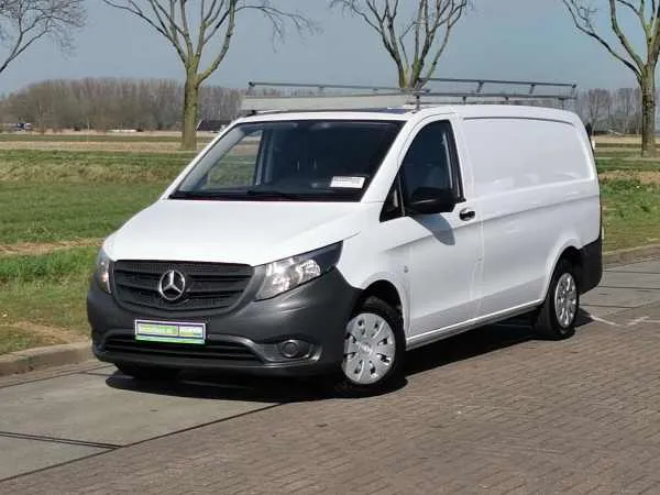 Mercedes-Benz Vito 114 CDI Image 2