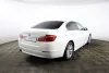 BMW 5-Series Thumbnail 5