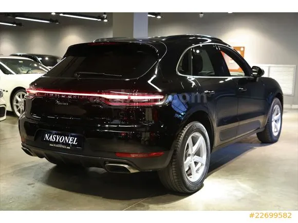 Porsche Macan 2.0 Image 6